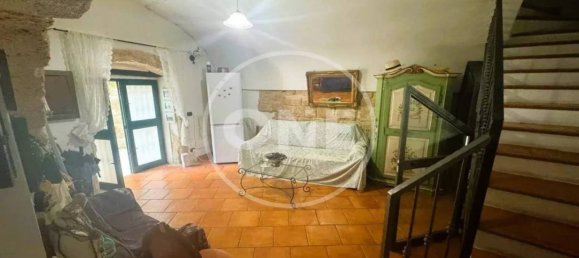 Bâtiment à Trani, Italy 220m² No. 341314 26