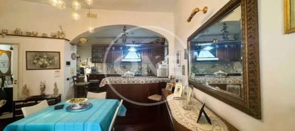 Bâtiment à Trani, Italy 220m² No. 341314 22