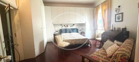 Bâtiment à Trani, Italy 220m² No. 341314 23