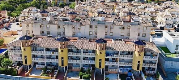 2 bedrooms Apartment in Cabo Roig, Spain No. 181768 2