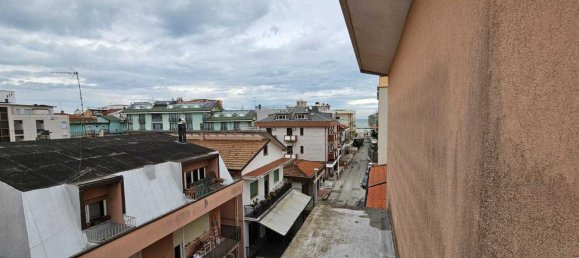 10 rooms House in Bellaria Igea Marina, Italy No. 31920 8