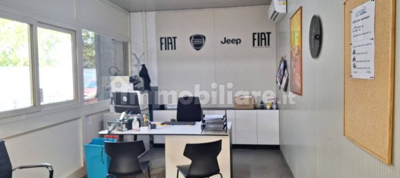 1400m² Warehouse in Aprilia, Italy No. 301237 7