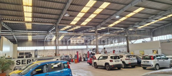 1400m² Warehouse in Aprilia, Italy No. 301237 29