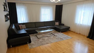 Apartamento de 3 habitaciónes en Landeck, Austria No. 180557