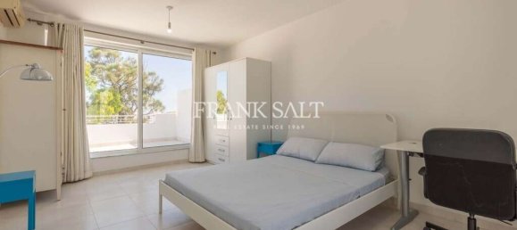 4 bedrooms Villa in San Gwann, Malta No. 8938 61