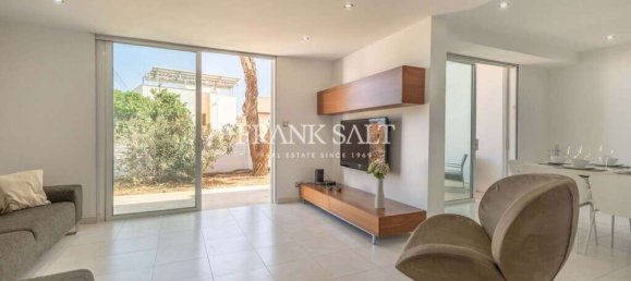 4 bedrooms Villa in San Gwann, Malta No. 8938 15