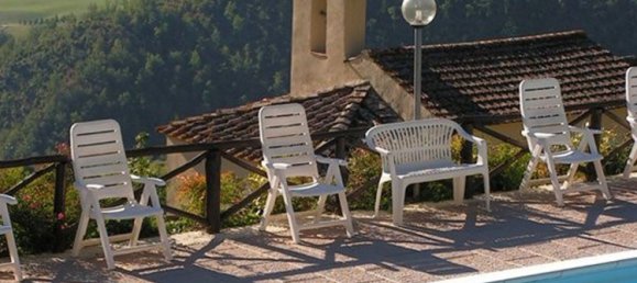 3039m² Commercial property in Vicchio, Italy No. 107043 11