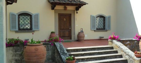 3039m² Commercial property in Vicchio, Italy No. 107043 16