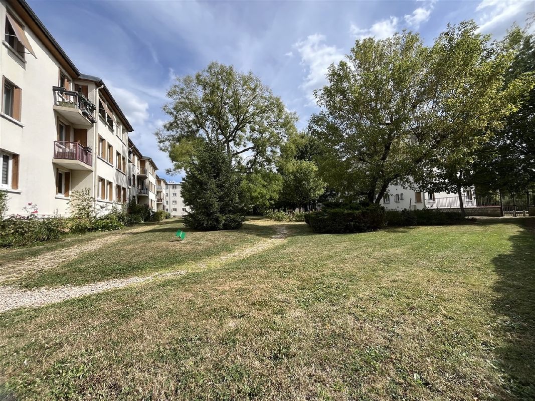 3 غرف نوم شقة في Montmorency, France رقم 321802