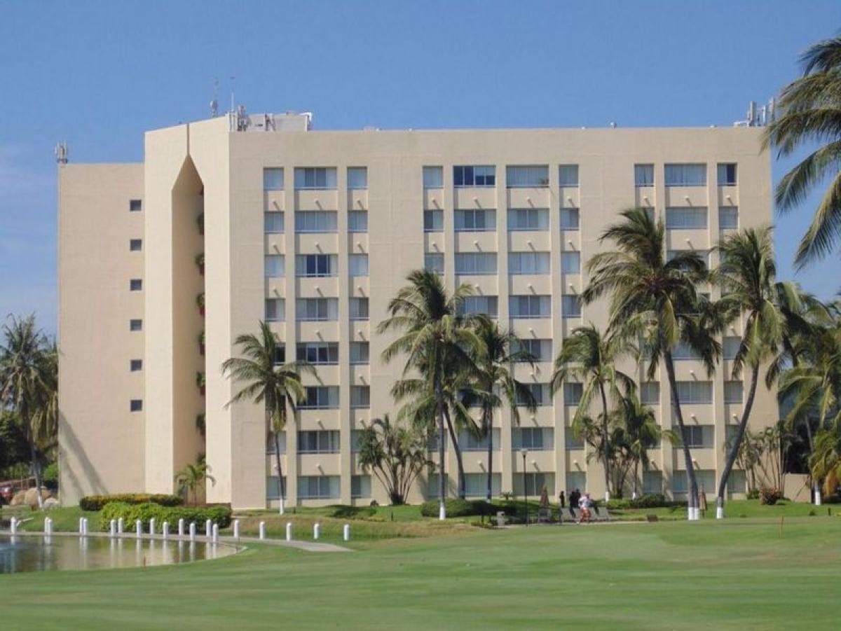 Apartamento de 3 dormitorios en Guerrero, Mexico No. 176744