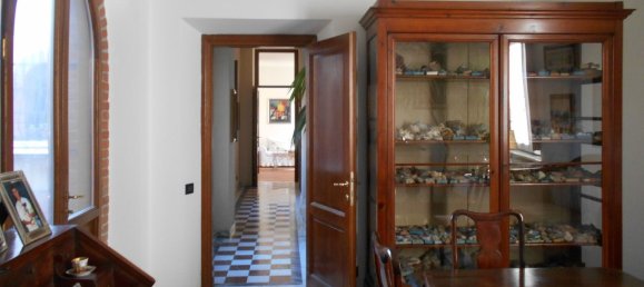 11 rooms Villa in Massa, Italy No. 198596 20