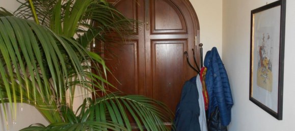 11 rooms Villa in Massa, Italy No. 198596 4