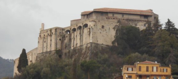 11 rooms Villa in Massa, Italy No. 198596 2