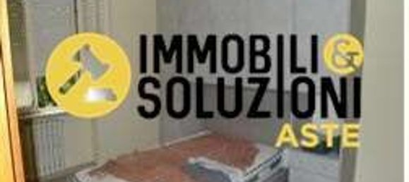 3-salle Appartement à Cislago, Italy No. 3215 10