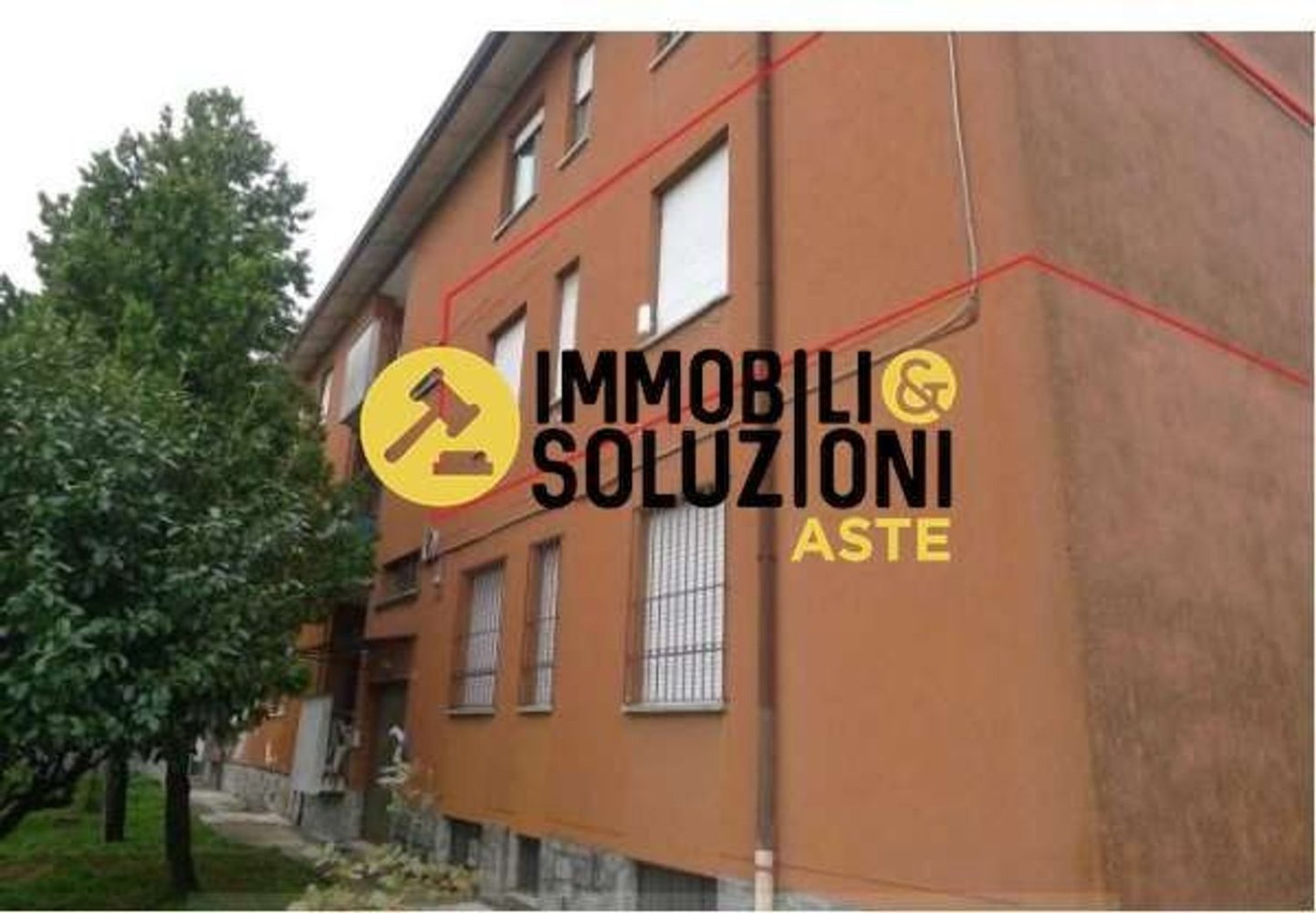 3-salle Appartement à Cislago, Italy No. 3215