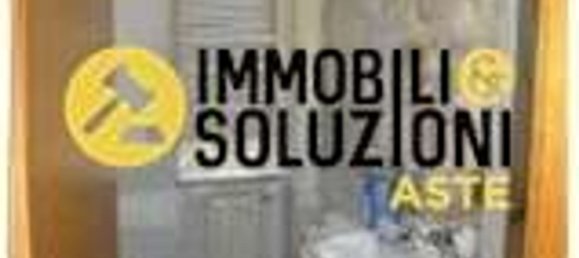 3-salle Appartement à Cislago, Italy No. 3215 7