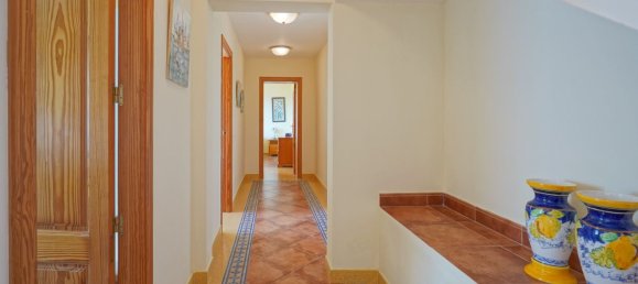 5 غرف نوم فيلا في Alicante, Spain رقم 135700 25