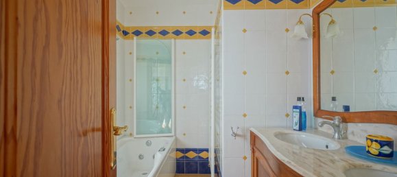 5 غرف نوم فيلا في Alicante, Spain رقم 135700 24