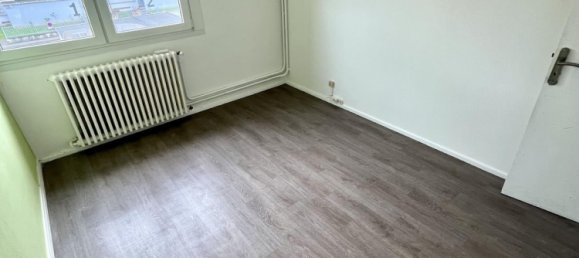 3 rooms Apartment in Saint-Avold, France No. 221111 8