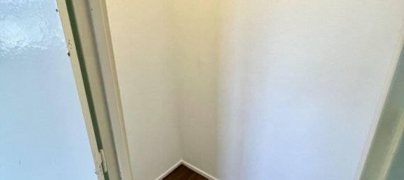 3 rooms Apartment in Saint-Avold, France No. 221111 6