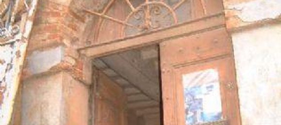 12 rooms Building in Magione, Italy No. 66870 17