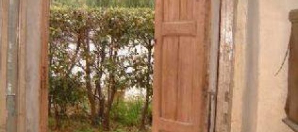 12 rooms Building in Magione, Italy No. 66870 3