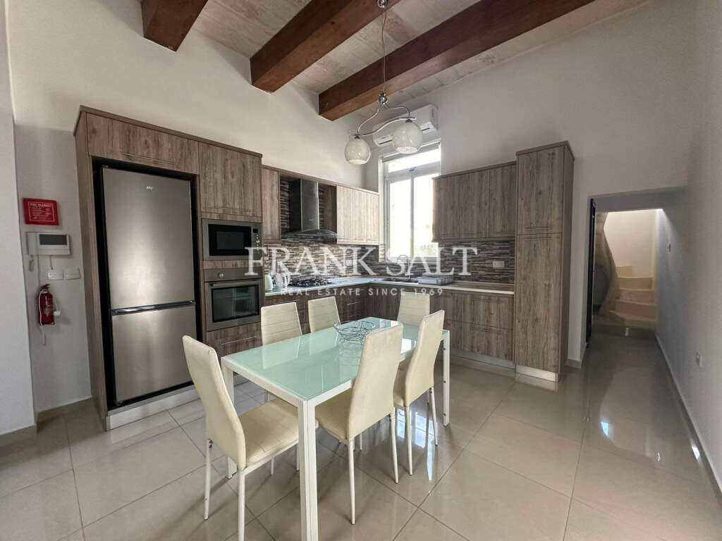 Maisonette de 2 dormitorios en Santa Venera, Malta No. 7557