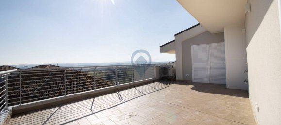 3 rooms Penthouse in Corropoli, Italy No. 187381 11