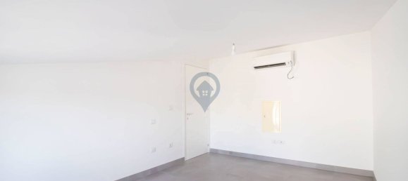 3 rooms Penthouse in Corropoli, Italy No. 187381 13