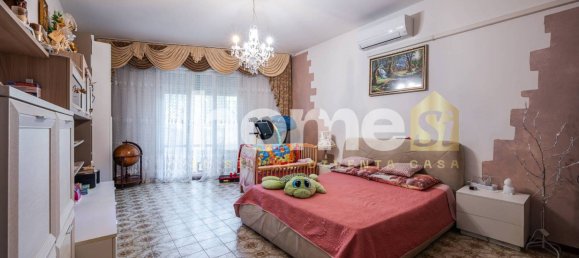 2 Schlafzimmer Wohnung in Reggio Emilia, Italy, Nr. 374736 5