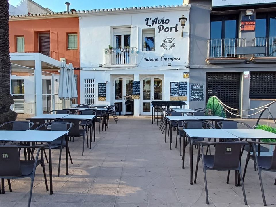 Gewerbliche Immobilie in Denia, Spain 88m², Nr. 185801