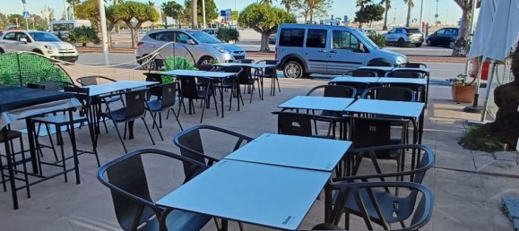 Gewerbliche Immobilie in Denia, Spain 88m², Nr. 185801 2