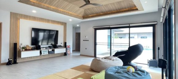 3 bedrooms Cafe / restaurant in Pattaya, Thailand No. 21709 11