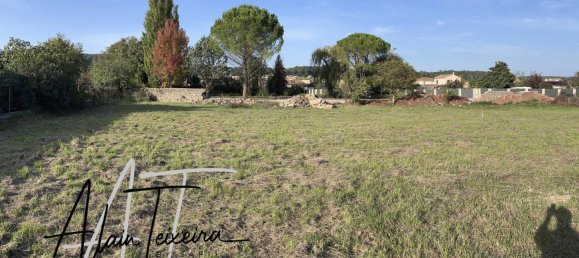 582m² Land in Pignans, France No. 299879 3