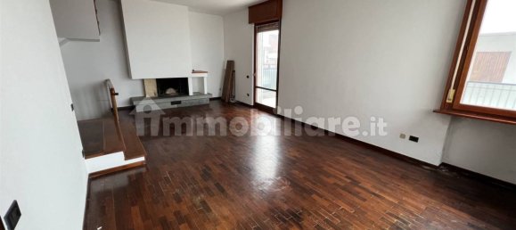 3 Schlafzimmer Wohnung in Ancona, Italy, Nr. 216546 3