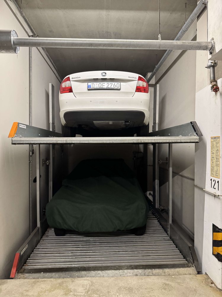 Estacionamento em Dusseldorf, Germany N.º 337742