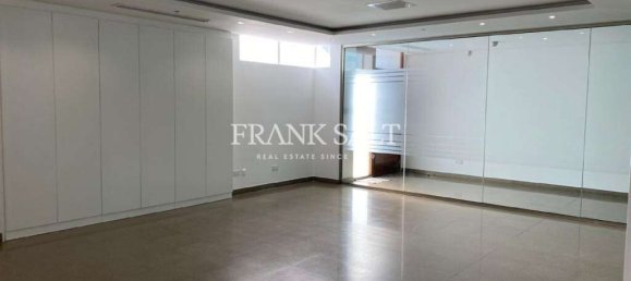 Oficina en Burmarrad, Malta 230 m² No. 12286 7