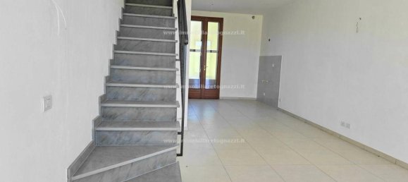 3غرفة منزل ذو طابقين في Castelfiorentino, Italy رقم 30643 18