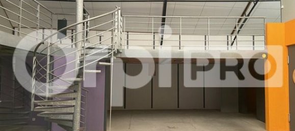 288m² Commercial property in Le Havre, France No. 311913 5