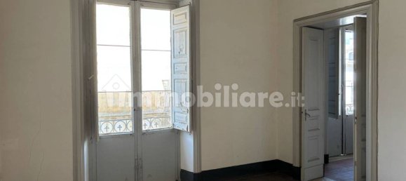 Дом с 5 спальнями в Джарре, Италия № 267348 36