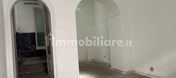 Дом с 5 спальнями в Джарре, Италия № 267348 2