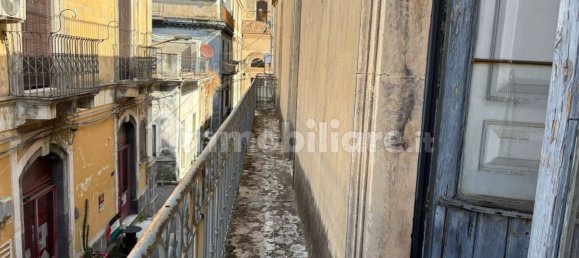 Дом с 5 спальнями в Джарре, Италия № 267348 27