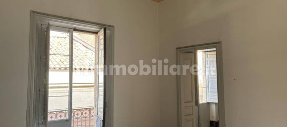 Дом с 5 спальнями в Джарре, Италия № 267348 13