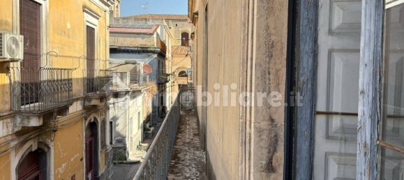 Дом с 5 спальнями в Джарре, Италия № 267348 28