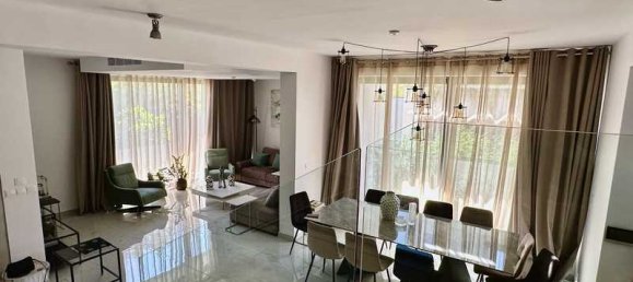 6 bedrooms Villa in Germasogeia, Cyprus No. 14765 16