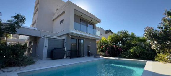 6 bedrooms Villa in Germasogeia, Cyprus No. 14765 8