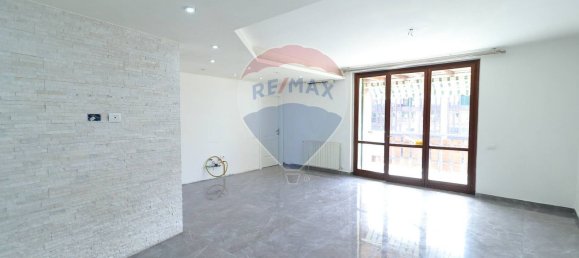 4 rooms Apartment in Verdello, Italy No. 338607 6