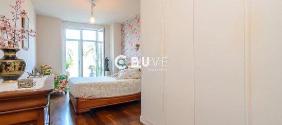 3 bedrooms Apartment in Gijon, Spain No. 164295 5