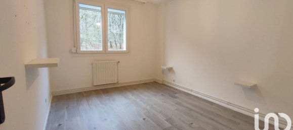 5 rooms Apartment in Nouzonville, France No. 46303 7