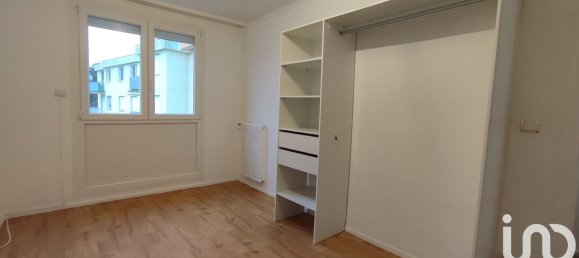 5 rooms Apartment in Nouzonville, France No. 46303 10